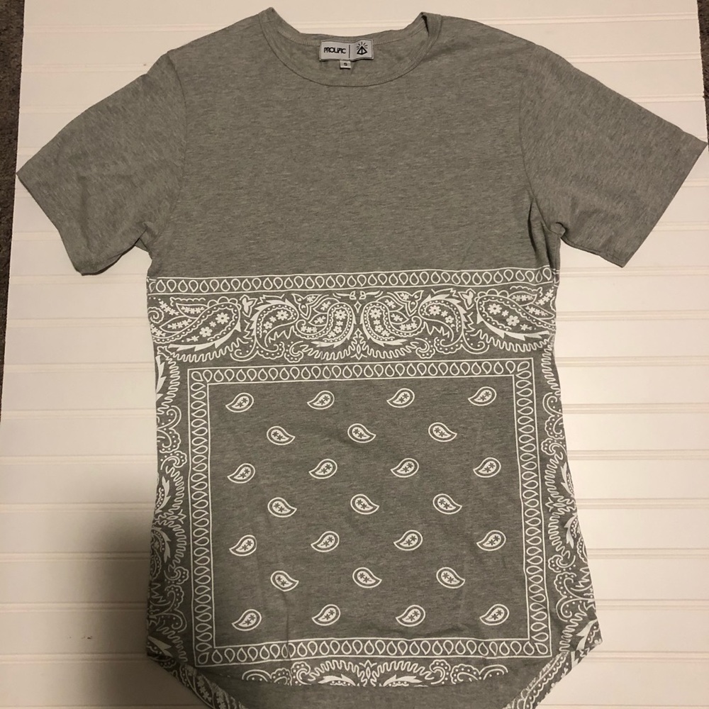 Prolific Streetwear Grey/White Shirt Size Small